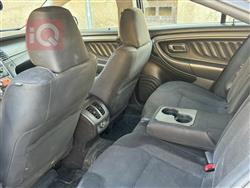 Ford Taurus